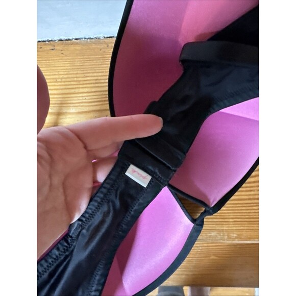 VICTORIA'S SECRET PINK Super Push-Up Bra VS Black 38DD - Picture 5 of 6